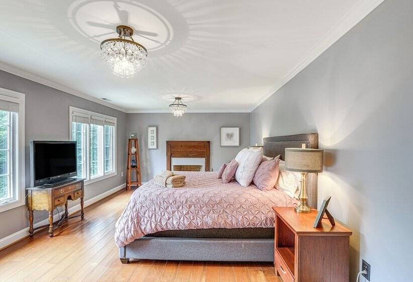 Boone Home W/ Fire Pit   Near App Ski & Sugar Mtn!