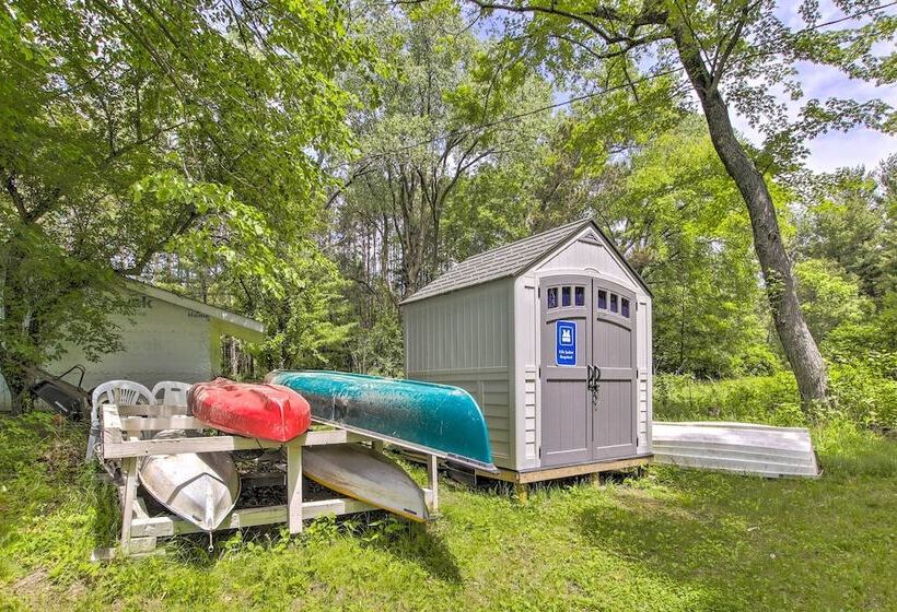 Cabin W/ Kayaks Situated On The Wisconsin River!