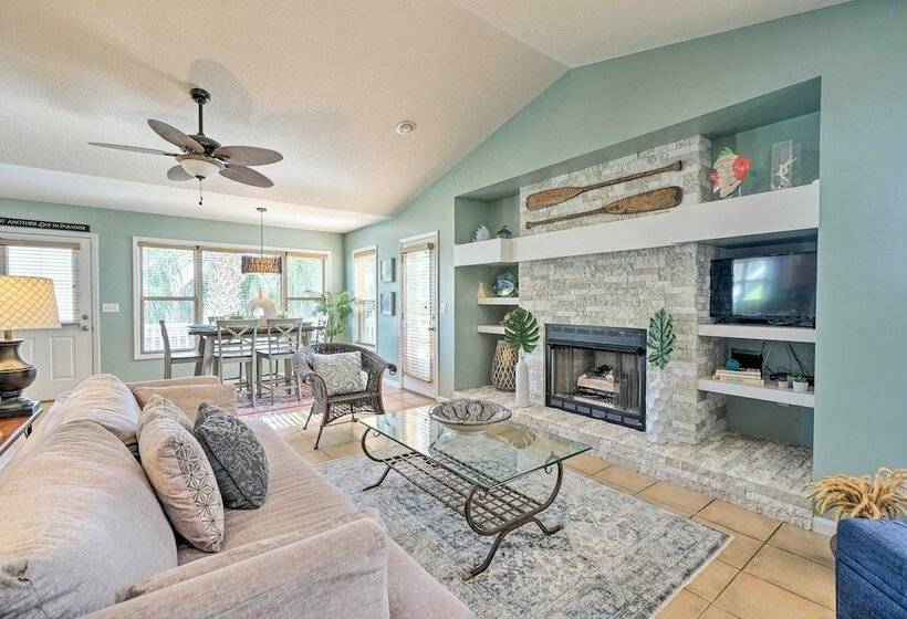 Coastal Hideaway ~ 1/2 Mi To Beach + Boardwalk!