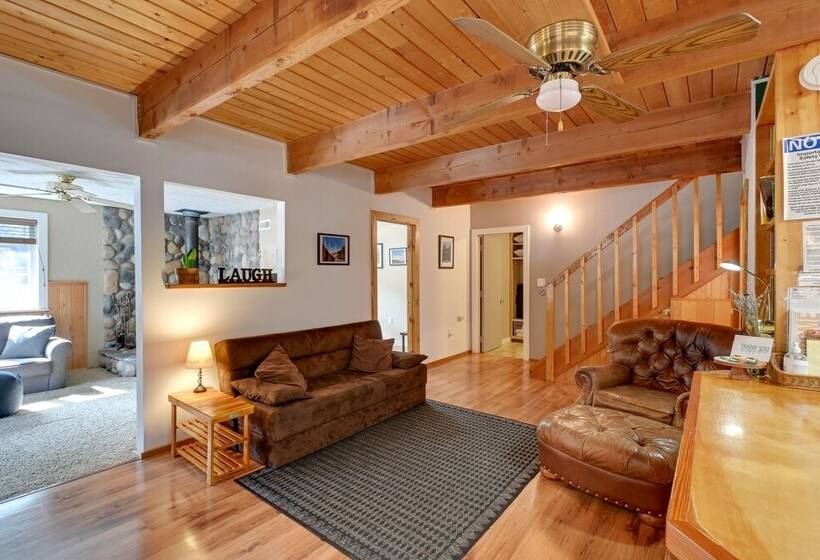 Cozy Ashford Home   5 Mi To Rainier Nat L Park!