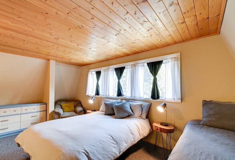 Cozy Ashford Home   5 Mi To Rainier Nat L Park!
