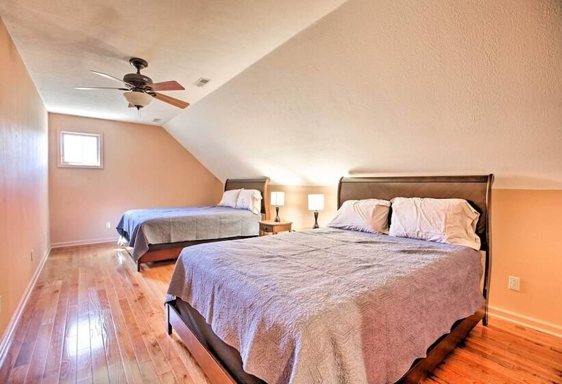 House W/deck, Fire Pit   15 Mins To Snowshoe!