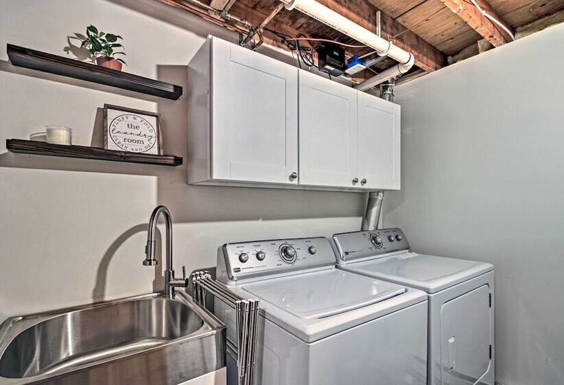 Lake Mary Cottage W/private Beach & Boat Dock