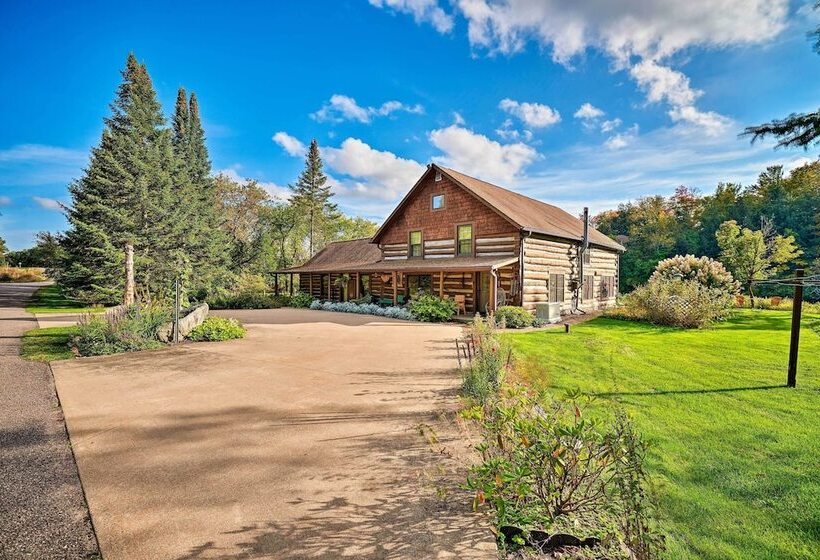 Log Cabin On The Wolf River W/ Private Hot Tub!