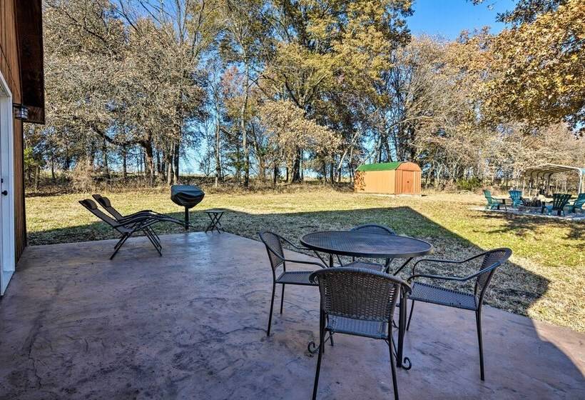 Luxury Cabin W/ Pond, Working Ranch Near Nevada