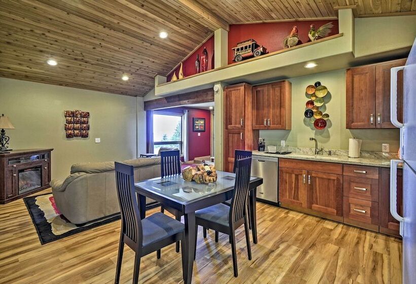 Picturesque Port Angeles Cabin W/ Fire Pit!