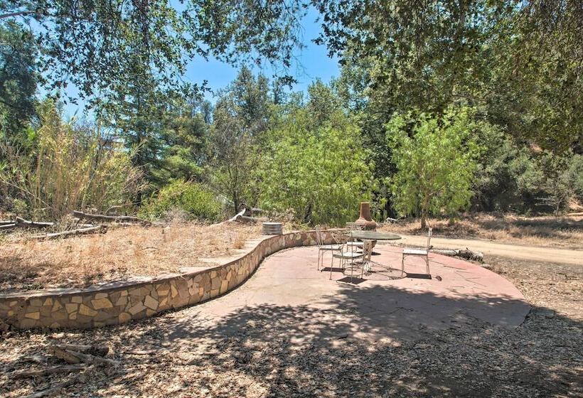 Topanga Canyon Rustic Treetop Trailer On 16 Acres!