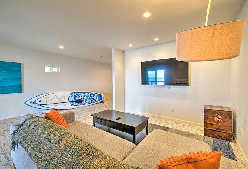 Spacious Lakeport Home W/ Dock & Mtn Views!