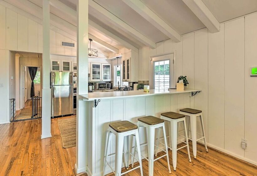 Stylish Franklin Cabin On 6 Private Acres!