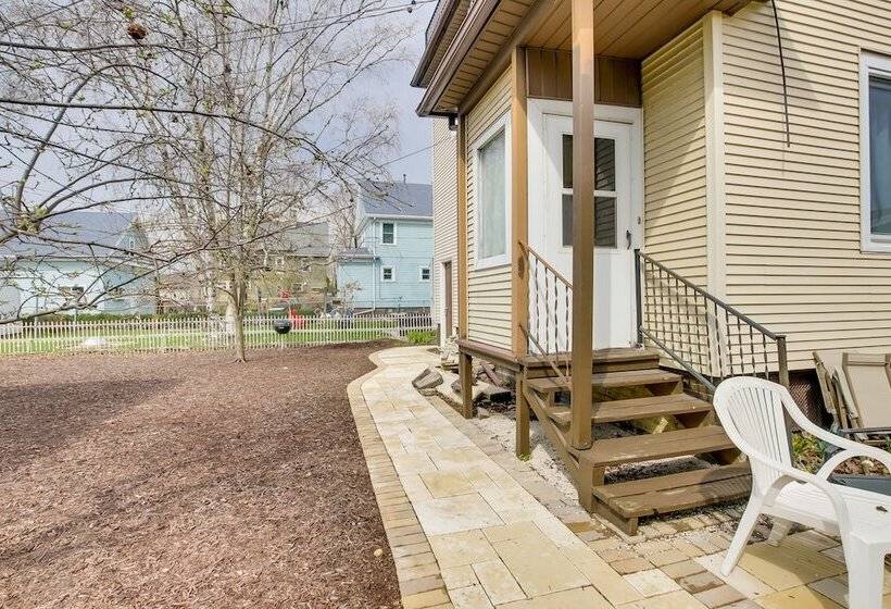 Updated Sheboygan Home W/ Porch < 1 Mi To Beach