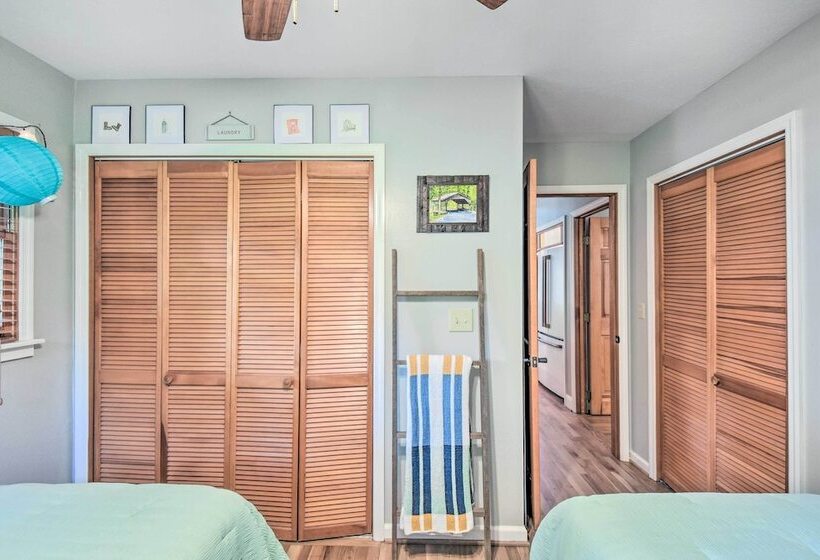 Waterfront Hayesville Home W/ Kayaks & River Views