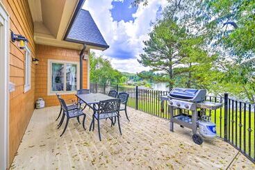 Waterfront Piney Flats Home W/ Private Dock!