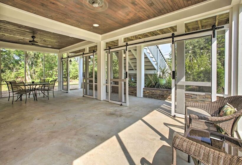 Waveland Family House, 4 Minute Drive To The Beach