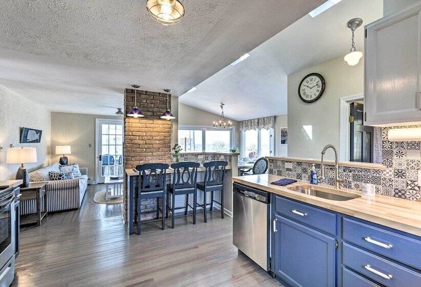 Westbrook Home W/ Ocean Views   Walk To Beach