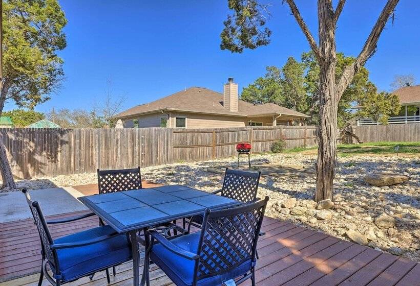 Canyon Lake Home W/ Grill ~ 1 Mi To Boat Ramp