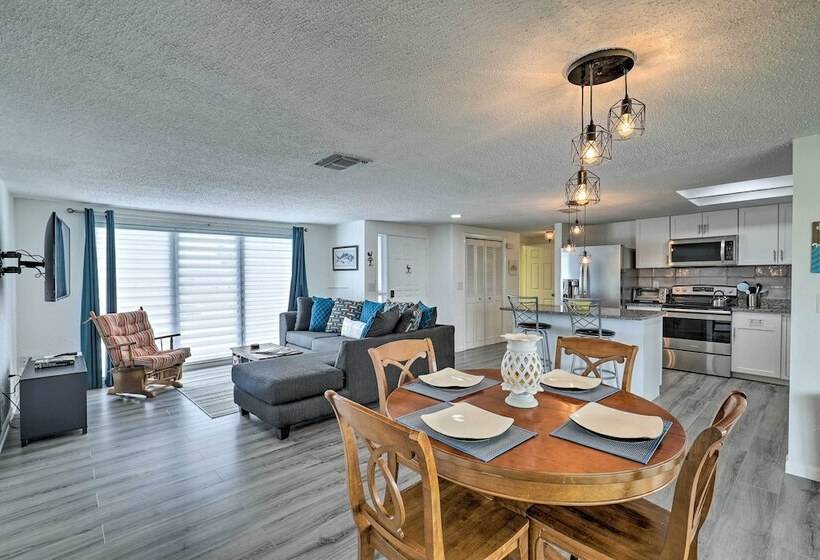 Charming Home W/ Patio, 7 Mi To Sunset Beach!