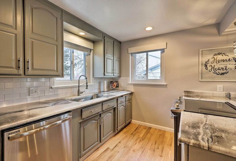 Dog Friendly Ranch Retreat ~5 Mi To Denver!