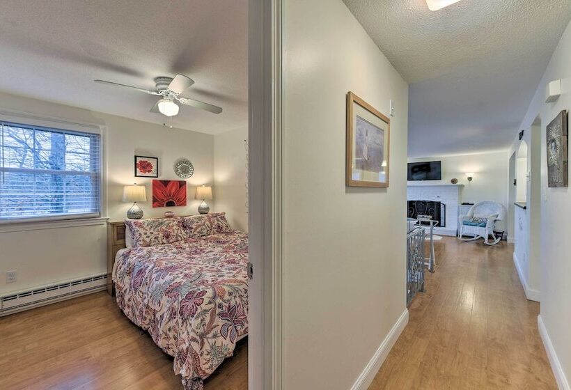 East Wareham Home W/ Pond Access & Private Dock