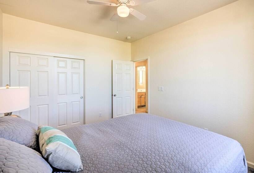 Elk Grove House W/ Grill ~ 3 Mi To Old Town!