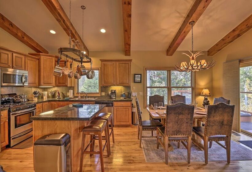 1 Mi To Grand Lake: Family Friendly Gem W/ Hot Tub