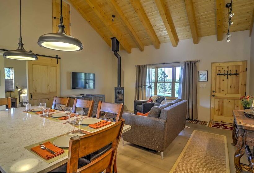 Hidden Santa Fe Gem   Nestled In Tesuque Hills!