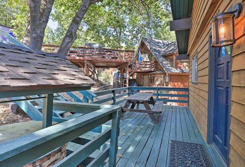 Lake Gregory Getaway: Cabin With Deck + Grill!