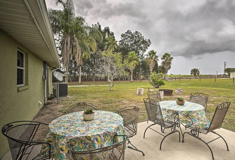 Lake Okeechobee Fishing Retreat W/ Fire Pit!