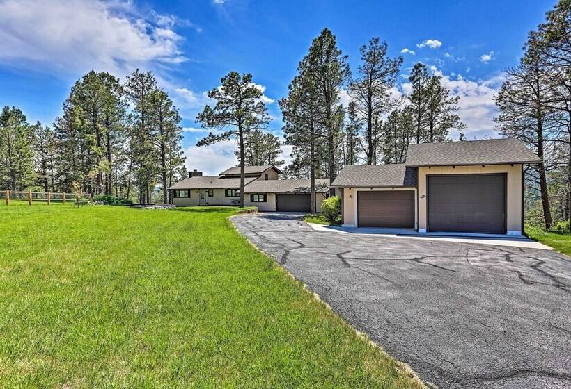 Rustic Black Hills Retreat W/ Expansive Views