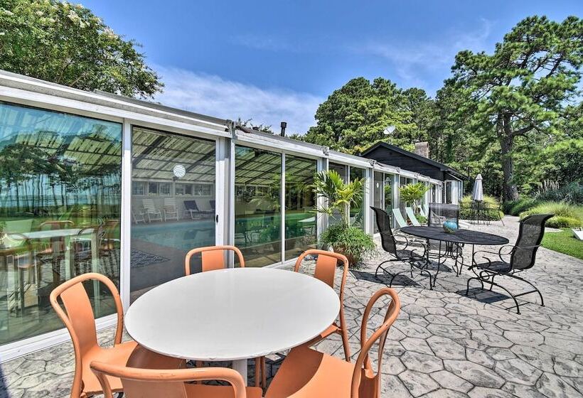 Spacious Cheriton Home: 8 Mi To Cape Charles!