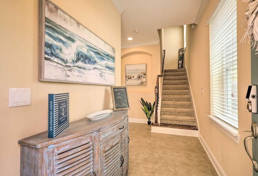 Spacious St Augustine Retreat: Walk To Beach