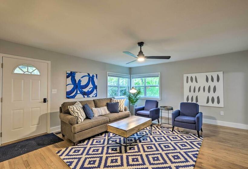 Updated Fayetteville Home < 2 Miles To Uark!