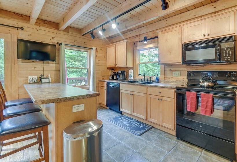 Updated Log Cabin Near Story Land & Diana S Baths!