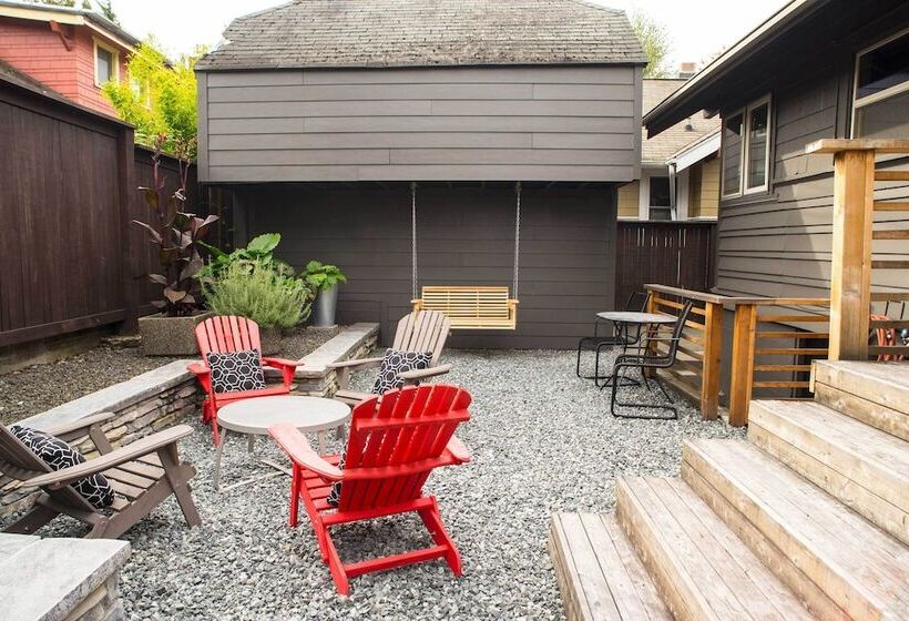 Updated Tacoma Home W/ Patio: 3 Mi To Downtown