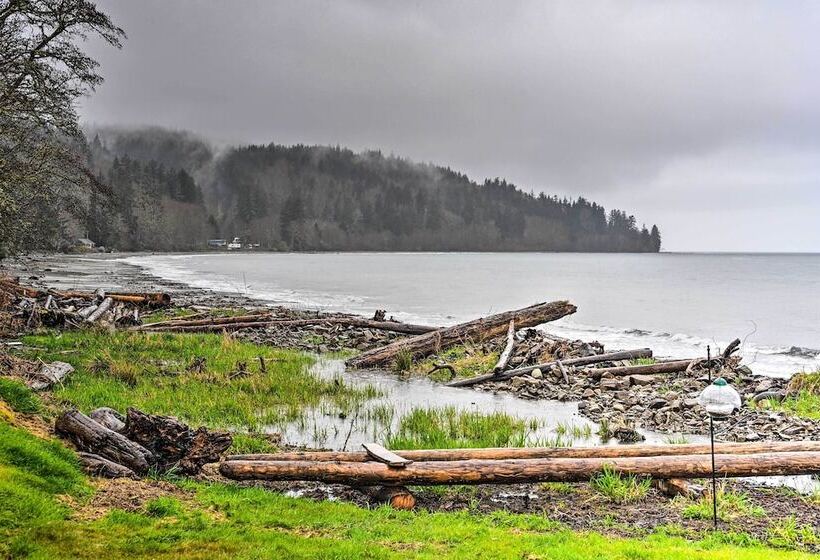 Waterfront Sekiu Escape   9 Mi To Neah Bay!