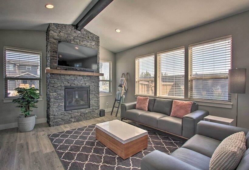 Bend Home W/ Patio + Fire Pits < 3 Mi To Dtwn