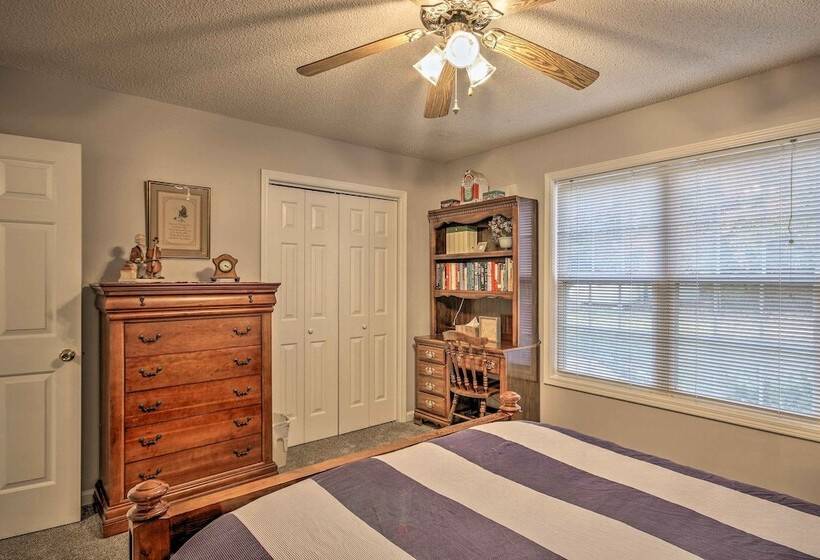 Chapin Home Near Boat Launch & Lake Murray!