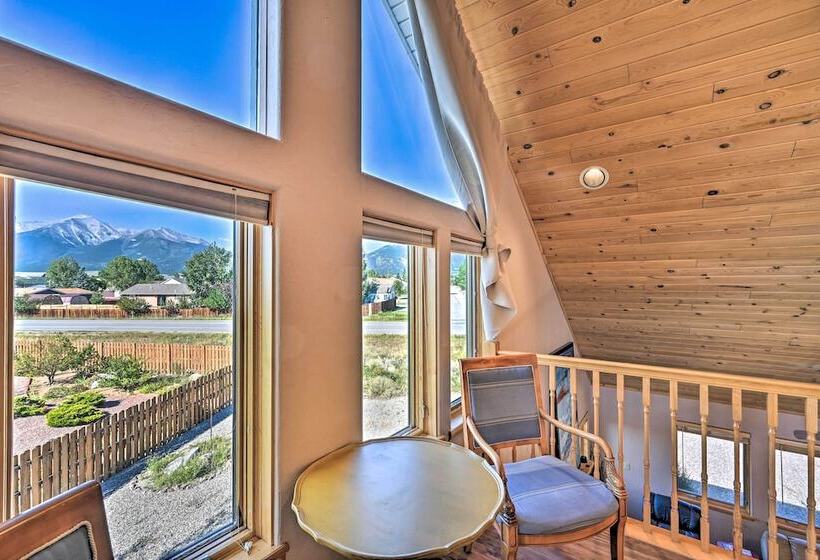 Charming, Spacious & Pet Friendly Buena Vista Home