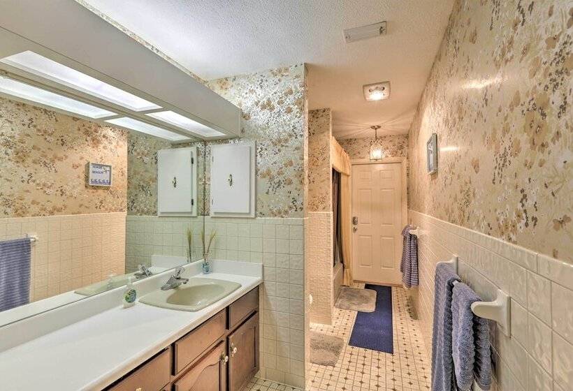 Cheerful Lanark Village Oasis W/ Private Pool