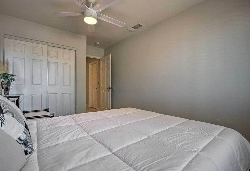 Desert Hot Springs Home W/ Pool & Gas Grill!