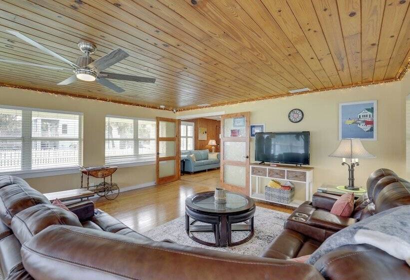 Historic St Augustine Bungalow: Walk To Beach