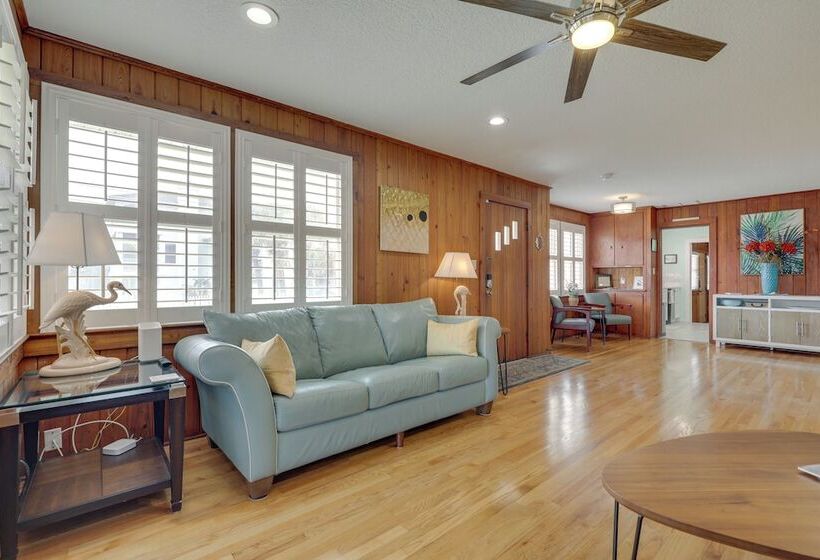 Historic St Augustine Bungalow: Walk To Beach