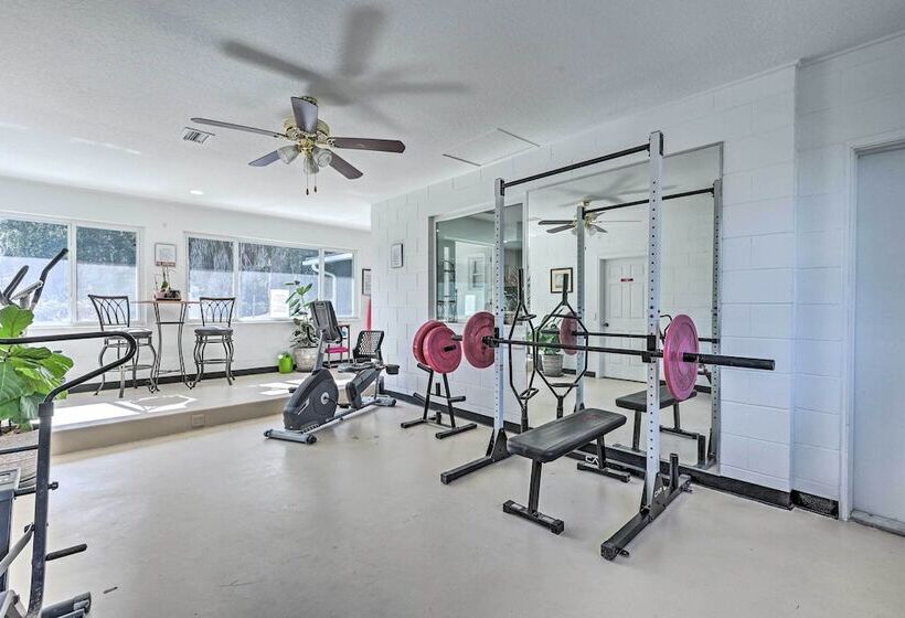 Inverness House W/ Boat Launch + Home Gym!