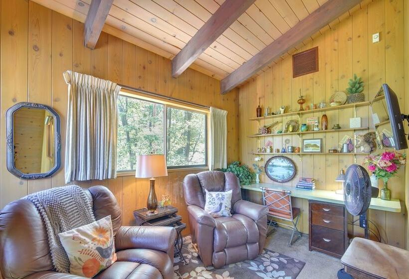 Lake Arrowhead Family Home W/ Game Room