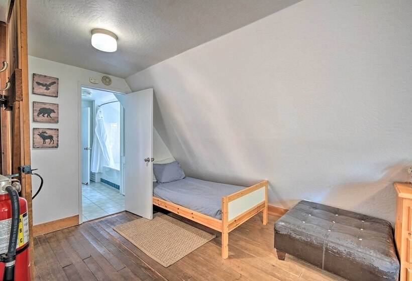 Lakeview Lodge Fit For Groups < 1 Mile To Lake!