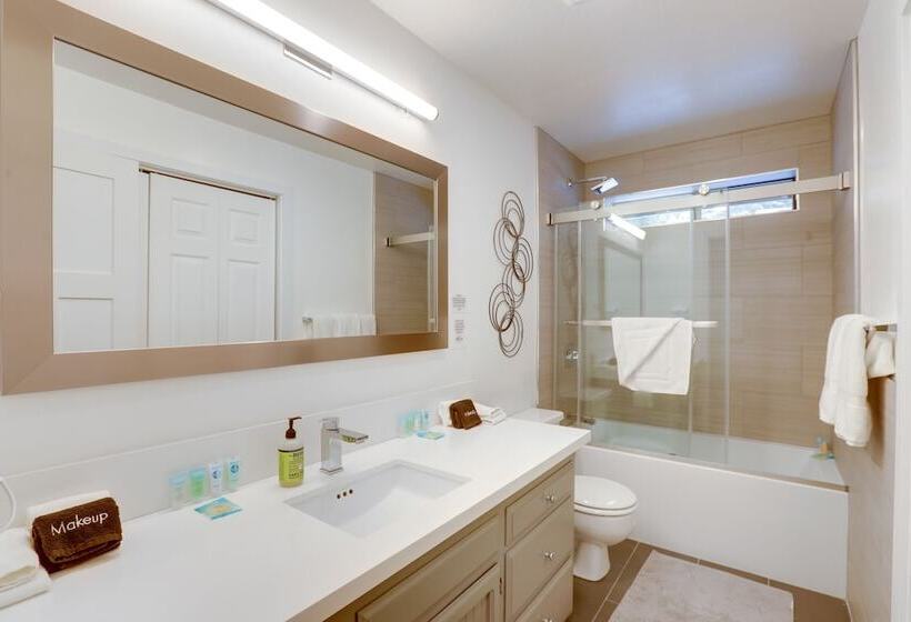 Tahoe City Home W/ Hot Tub: Ski, Hike, & Relax!
