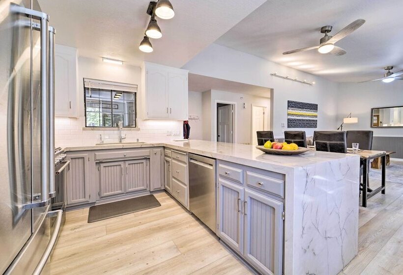 Tahoe City Home W/ Hot Tub: Ski, Hike, & Relax!