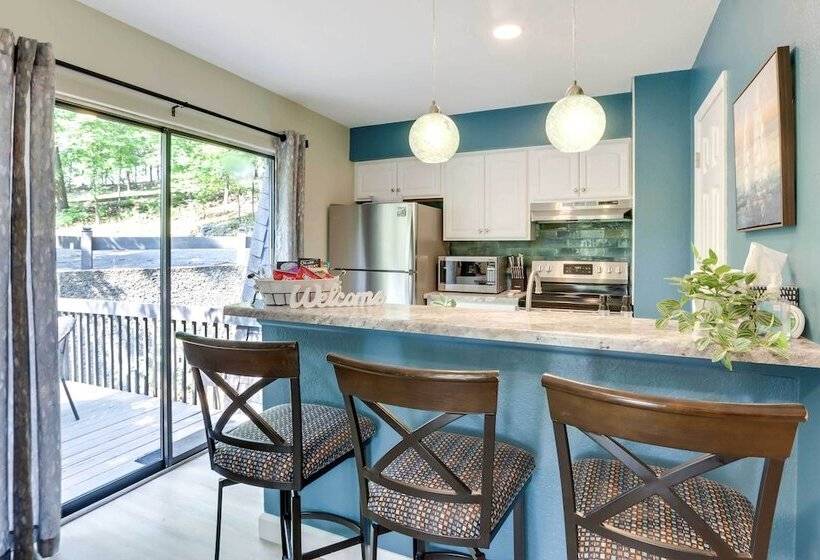 Osage Beach Home W/ Lake Views: Pets Welcome!