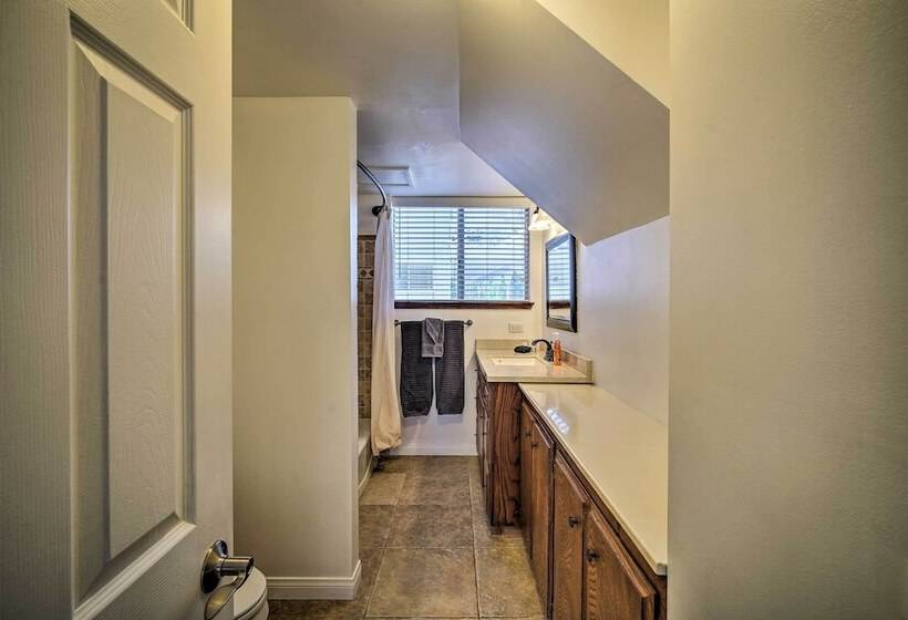 Pet Friendly Lake Arrowhead Home!