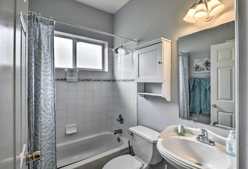 Pet Friendly Palm Coast Home W/ Pool Table & Patio