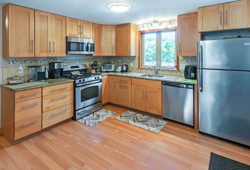 Pet Friendly West Yarmouth Home 1/2 Mi To Beach